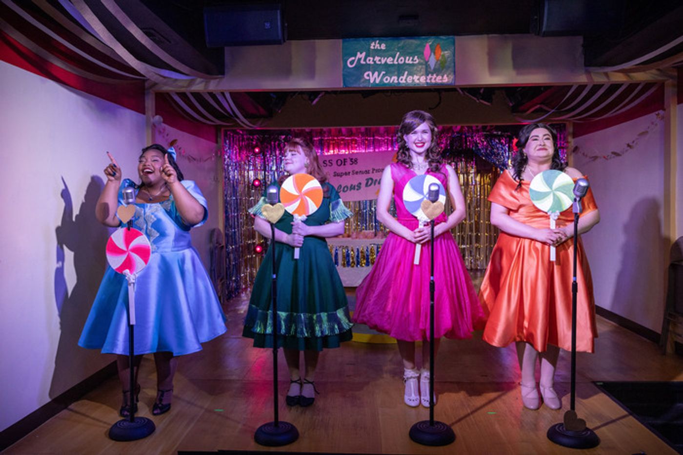 Photos: THE MARVELOUS WONDERETTES at Oil Lamp Theater  Image