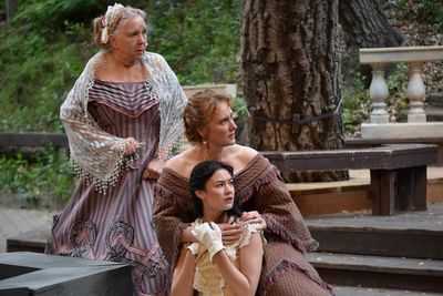 Cindy Kania, Willow Geer, Audrey Forman  Photo by Isabel Stallings Photo