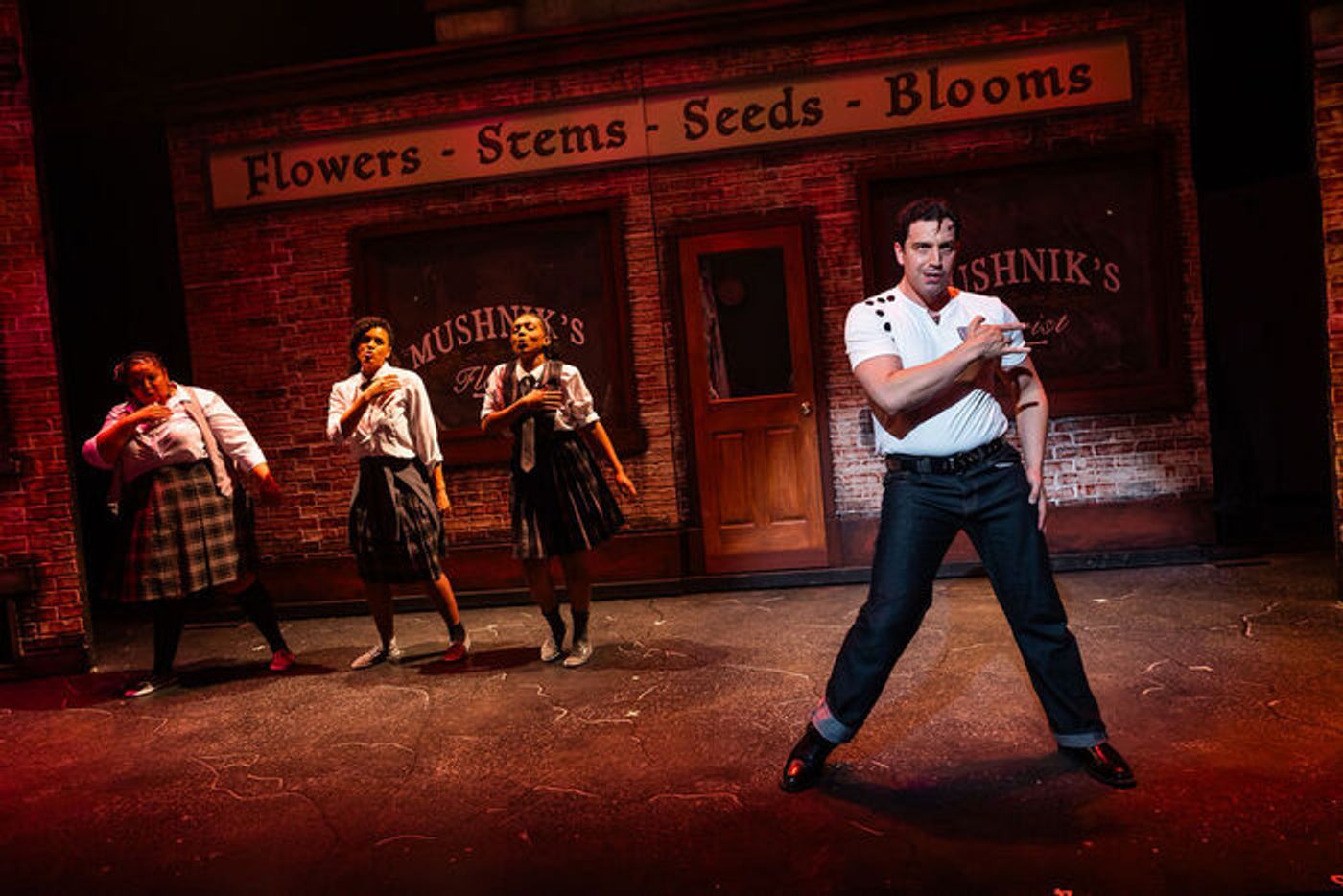 Photos: LITTLE SHOP OF HORRORS At Greater Boston Stage Company Photos: LITTLE SHOP OF HORRORS At Greater Boston Stage Company Image