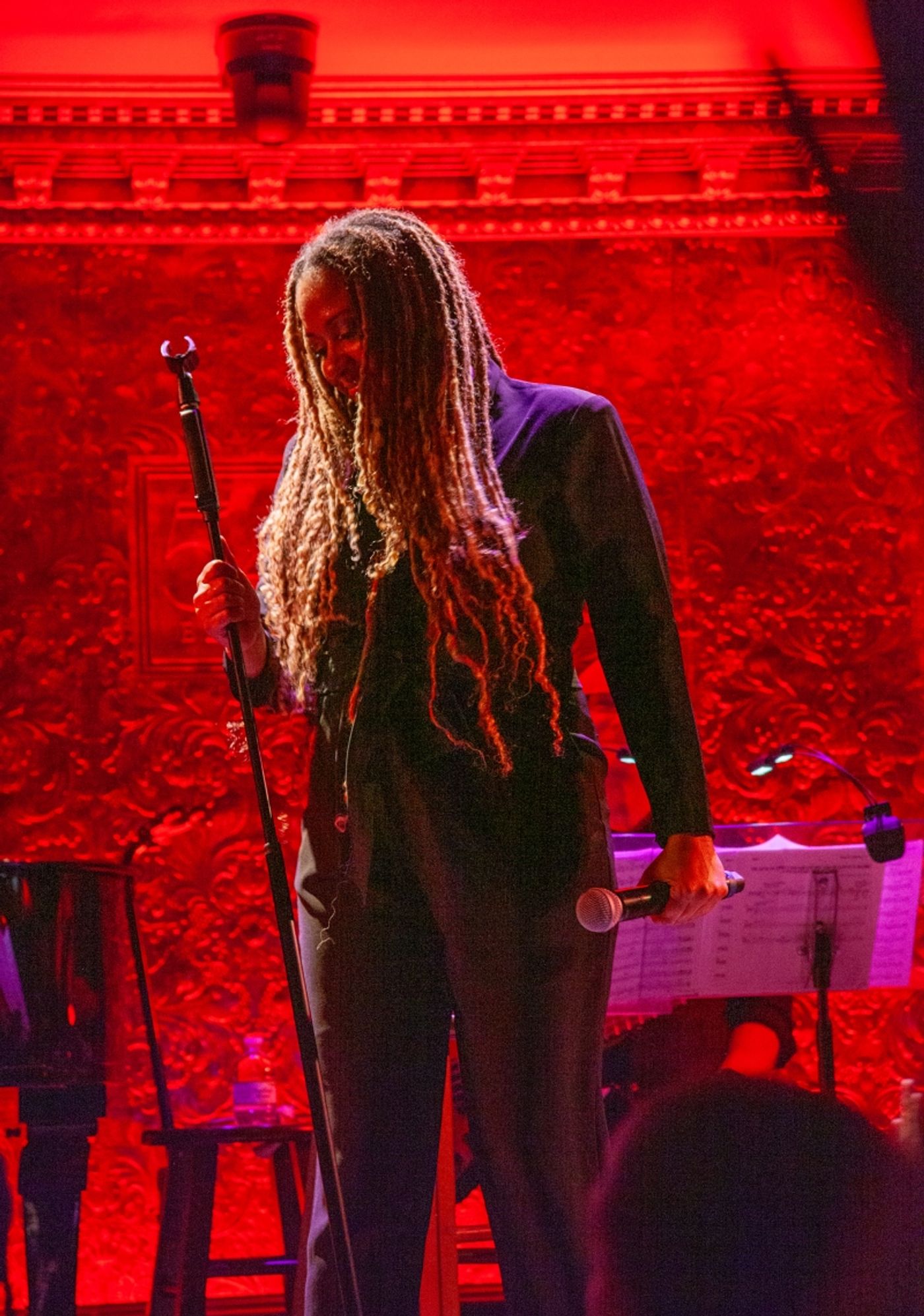 Review: TRACIE THOMS Burns Down The Basement At Return To 54 Below  Image