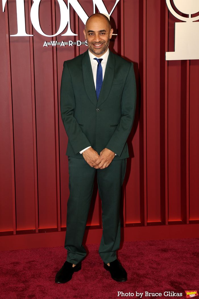 Photos: 2025 Tony Awards- Stars Walk the Red Carpet — photo 443 of 504