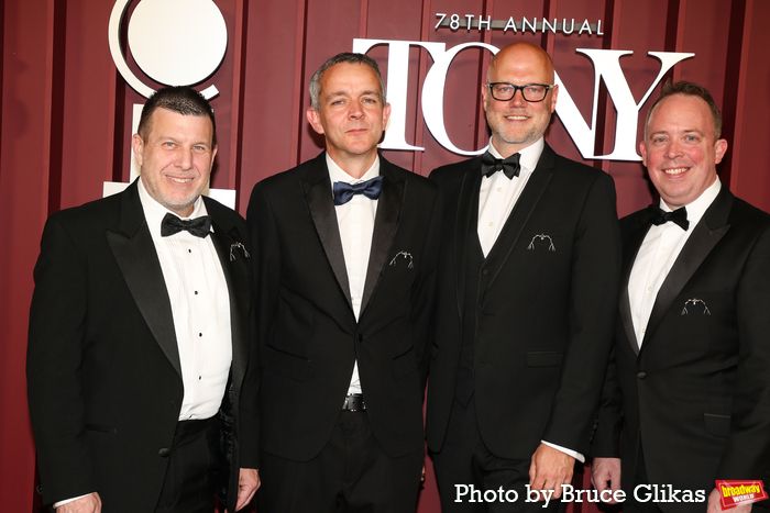 Photos: 2025 Tony Awards- Stars Walk the Red Carpet — photo 379 of 504