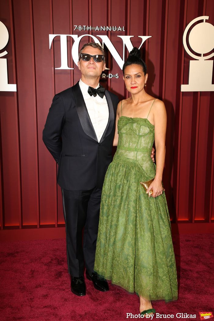 Photos: 2025 Tony Awards- Stars Walk the Red Carpet — photo 391 of 504