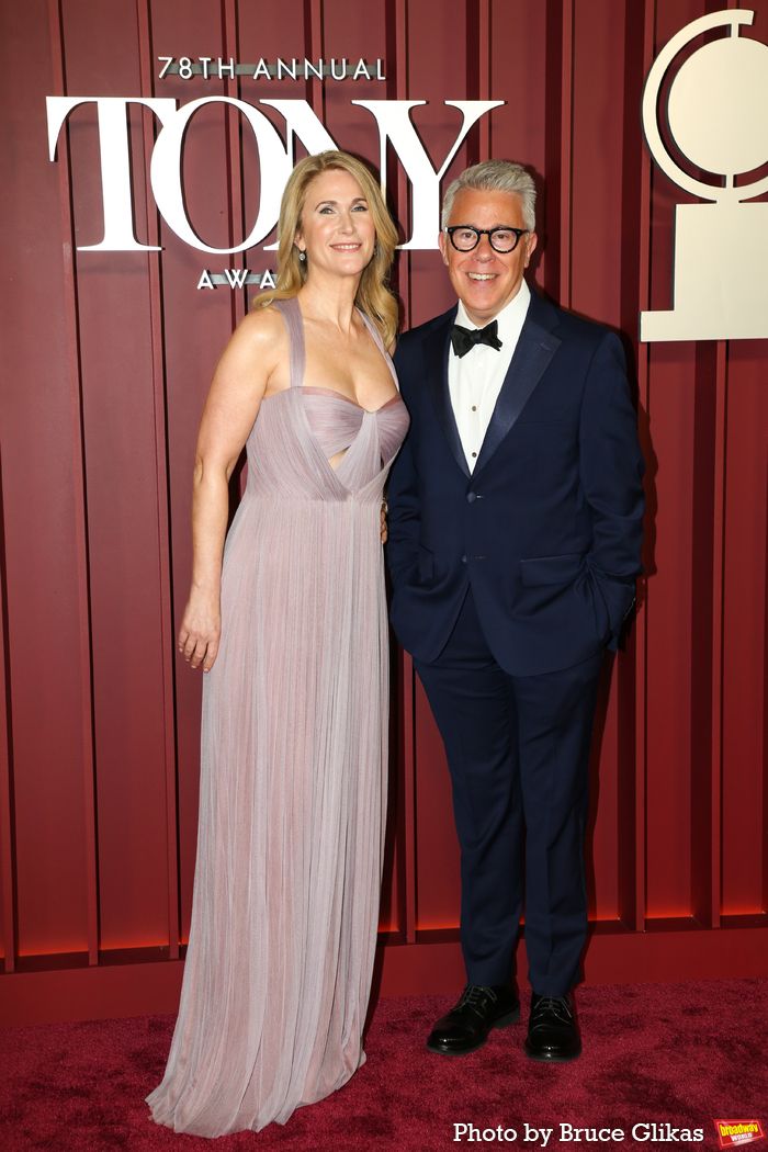 Photos: 2025 Tony Awards- Stars Walk the Red Carpet — photo 404 of 504