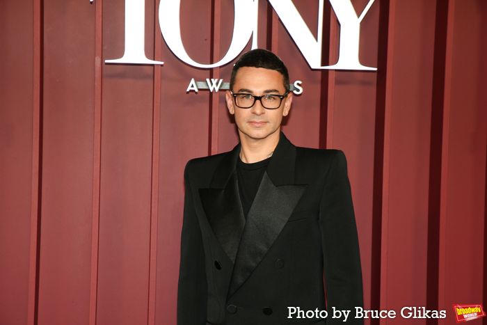 Photos: 2025 Tony Awards- Stars Walk the Red Carpet — photo 278 of 504