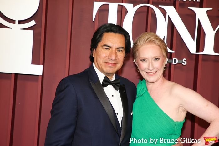 Photos: 2025 Tony Awards- Stars Walk the Red Carpet — photo 280 of 504