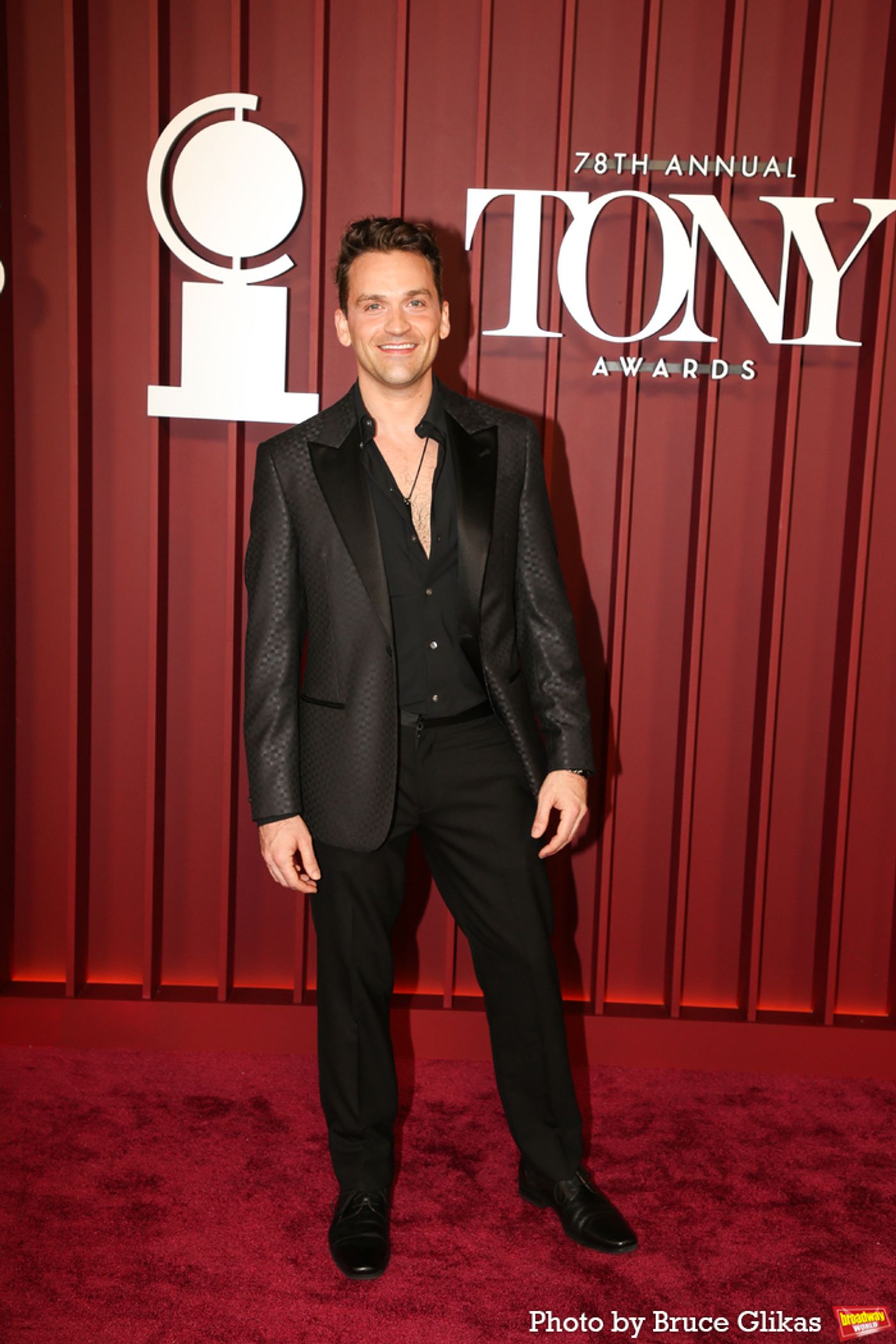 Photos: 2025 Tony Awards- Stars Walk the Red Carpet  Image