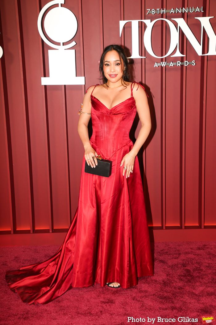 Photos: 2025 Tony Awards- Stars Walk the Red Carpet — photo 320 of 504