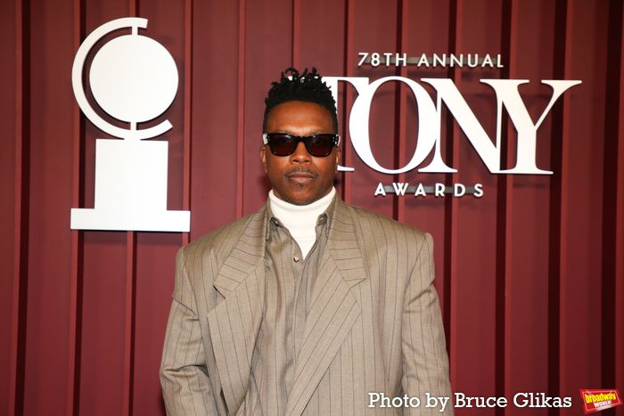 Photos: 2025 Tony Awards- Stars Walk the Red Carpet — photo 324 of 504