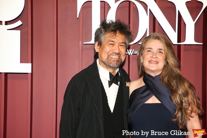 Photos: 2025 Tony Awards- Stars Walk the Red Carpet — photo 330 of 504