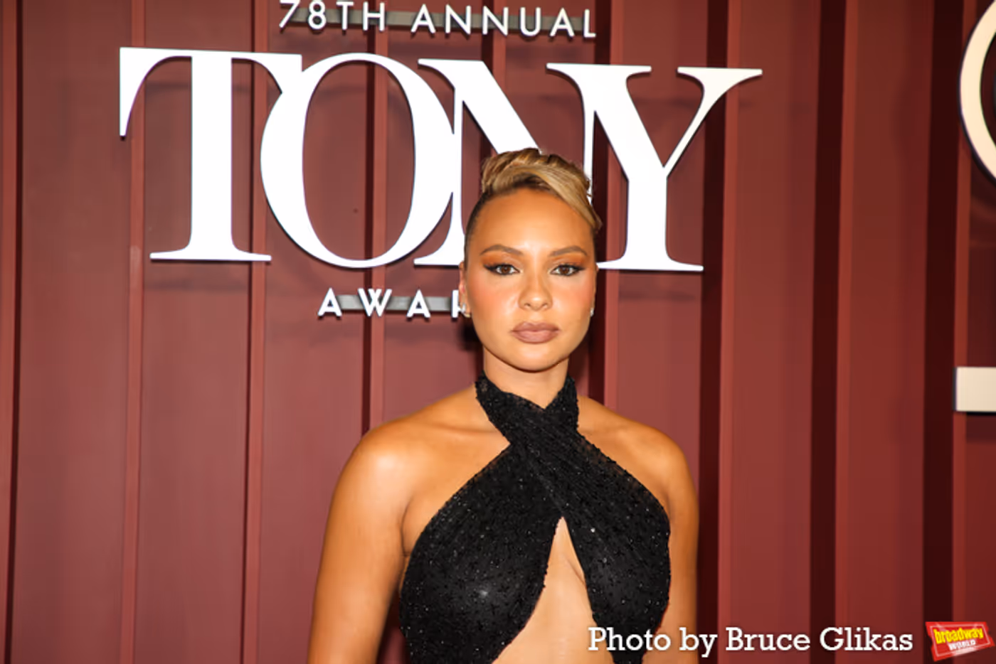 Photos: 2025 Tony Awards- Stars Walk the Red Carpet  Image