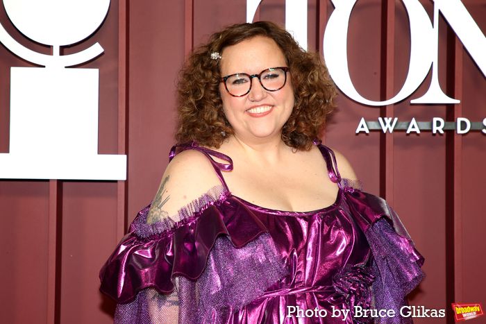 Photos: 2025 Tony Awards- Stars Walk the Red Carpet — photo 97 of 504