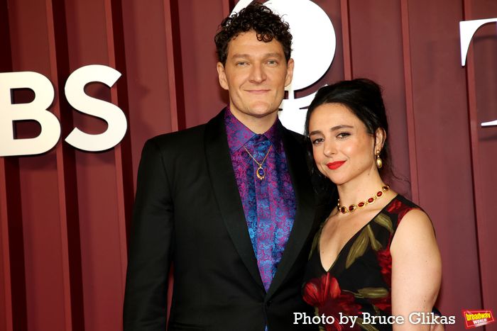 Photos: 2025 Tony Awards- Stars Walk the Red Carpet — photo 102 of 504
