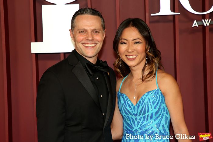 Photos: 2025 Tony Awards- Stars Walk the Red Carpet — photo 106 of 504