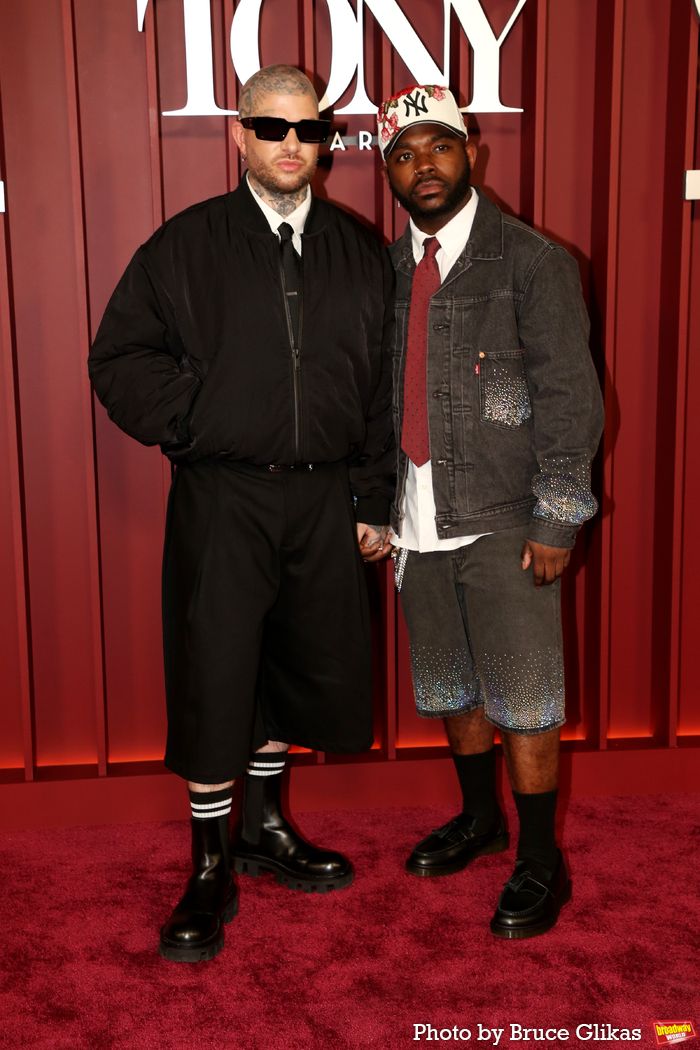 Photos: 2025 Tony Awards- Stars Walk the Red Carpet — photo 108 of 504