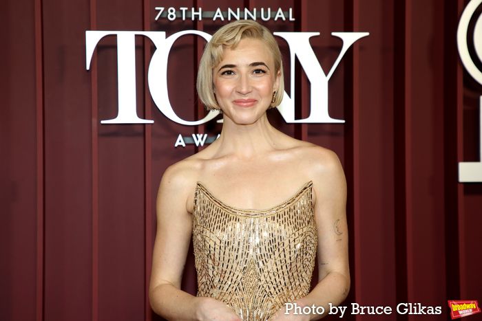 Photos: 2025 Tony Awards- Stars Walk the Red Carpet — photo 120 of 504