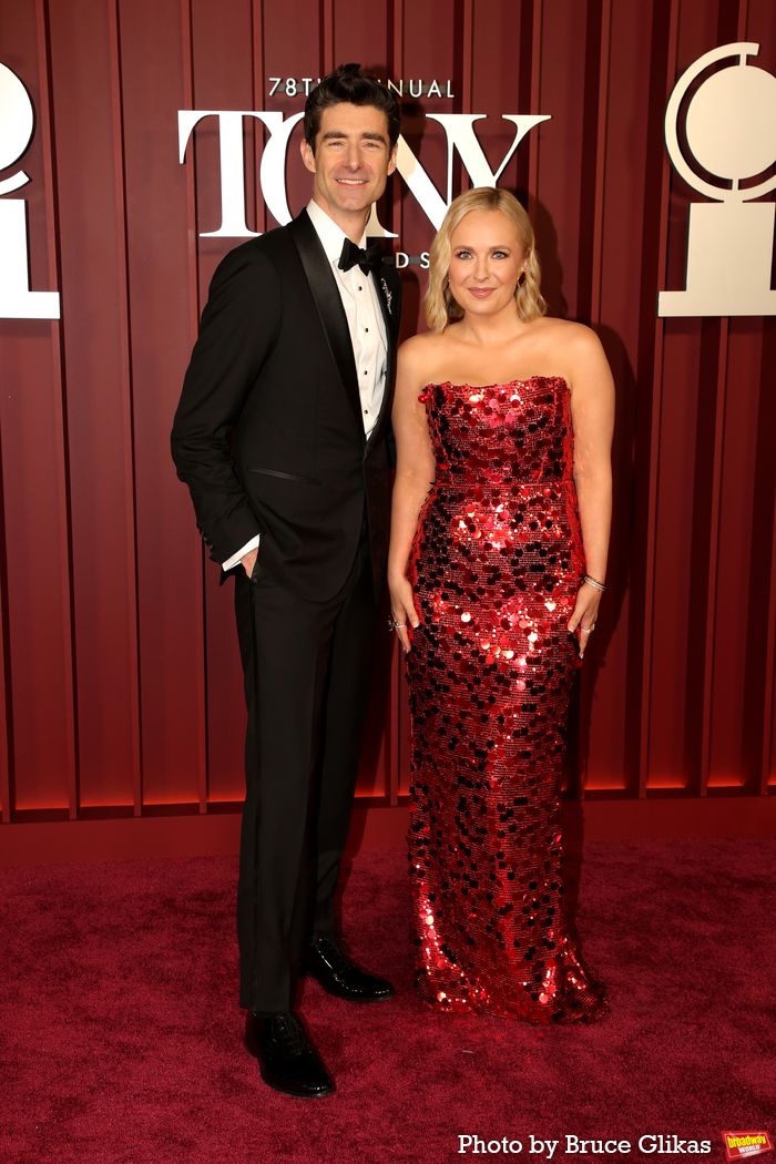 Photos: 2025 Tony Awards- Stars Walk the Red Carpet — photo 136 of 504
