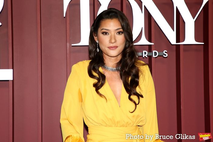 Photos: 2025 Tony Awards- Stars Walk the Red Carpet — photo 187 of 504