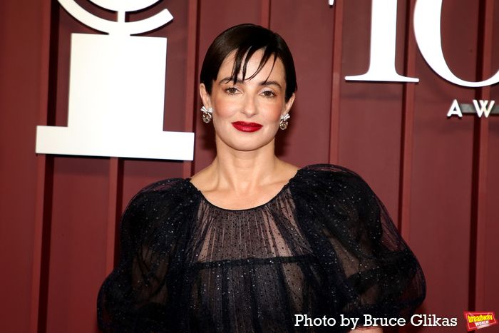 Photos: 2025 Tony Awards- Stars Walk the Red Carpet — photo 211 of 504