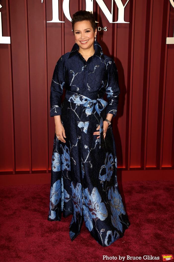 Photos: 2025 Tony Awards- Stars Walk the Red Carpet — photo 219 of 504