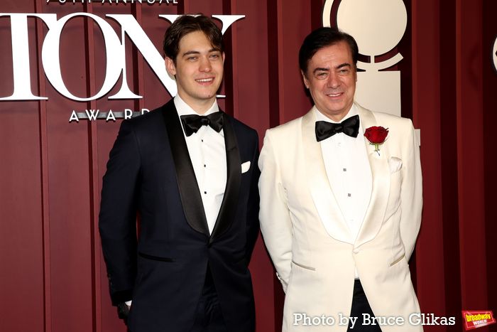 Photos: 2025 Tony Awards- Stars Walk the Red Carpet — photo 238 of 504