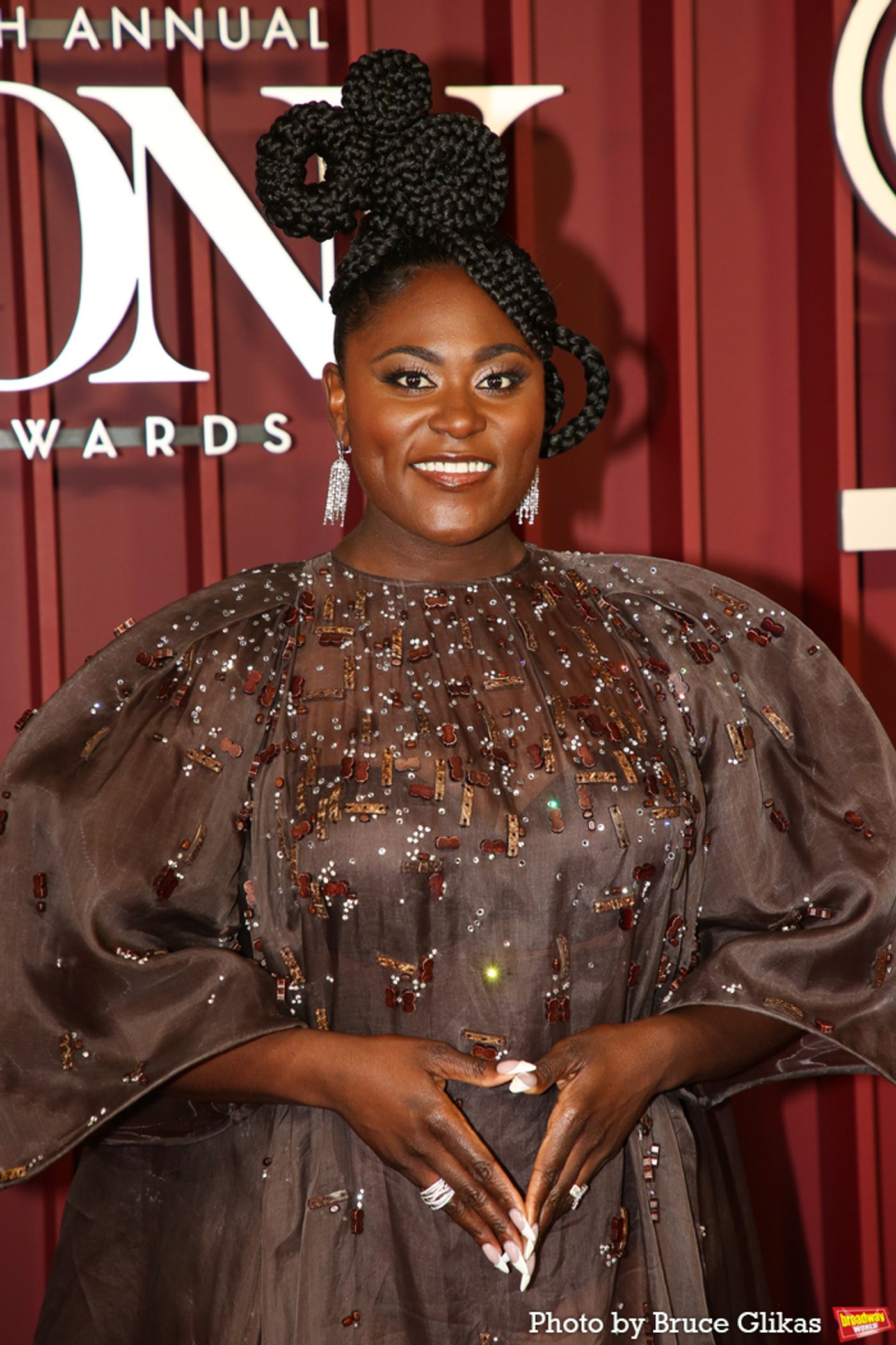 Photos: 2025 Tony Awards- Stars Walk the Red Carpet  Image