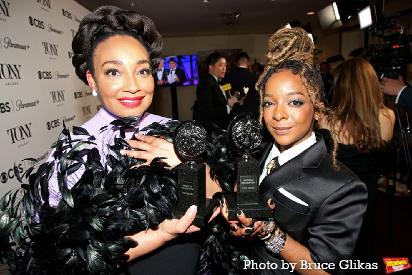 Photos: Backstage with the 2025 Tony Awards Winners  Image