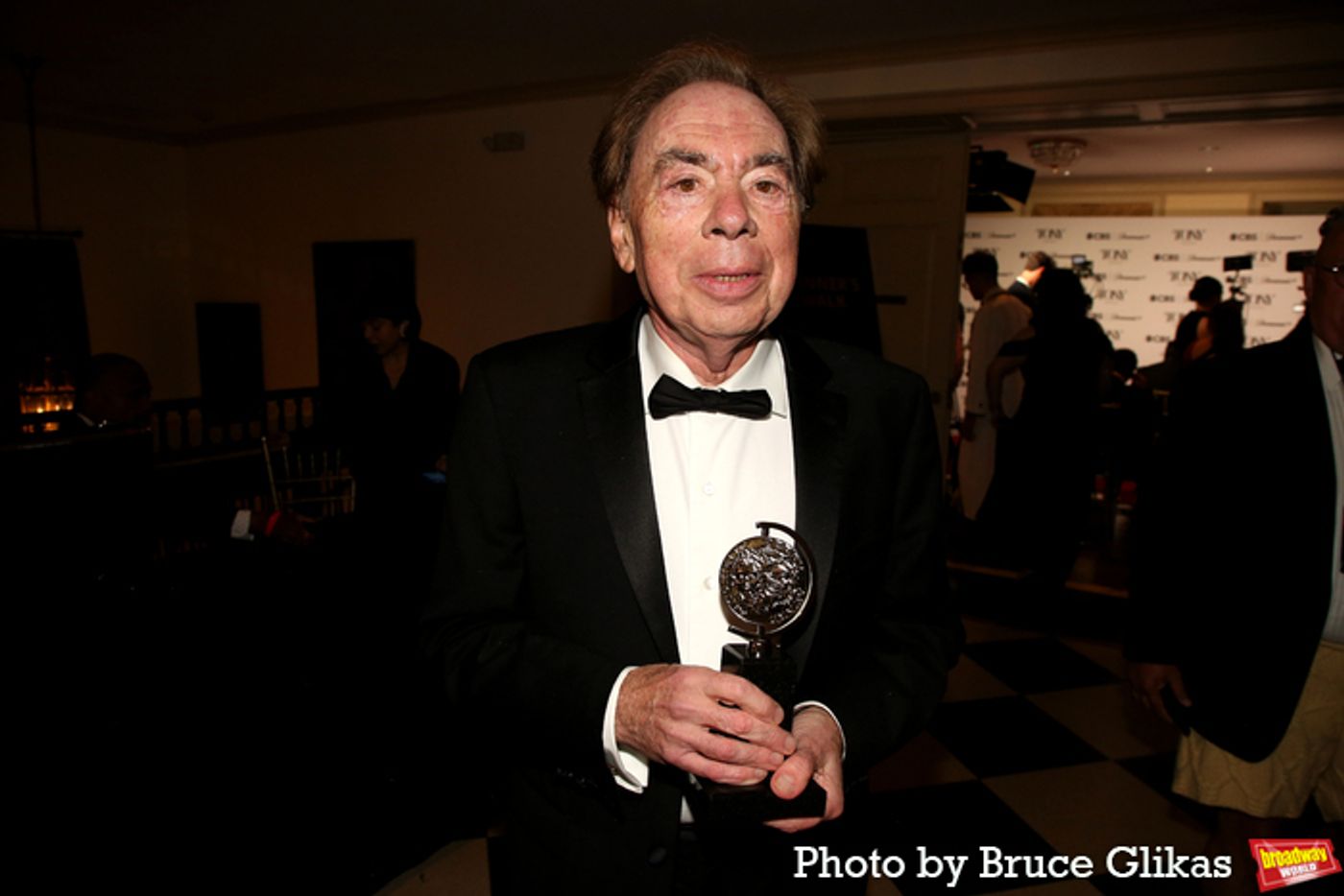 Photos: Backstage with the 2025 Tony Awards Winners  Image