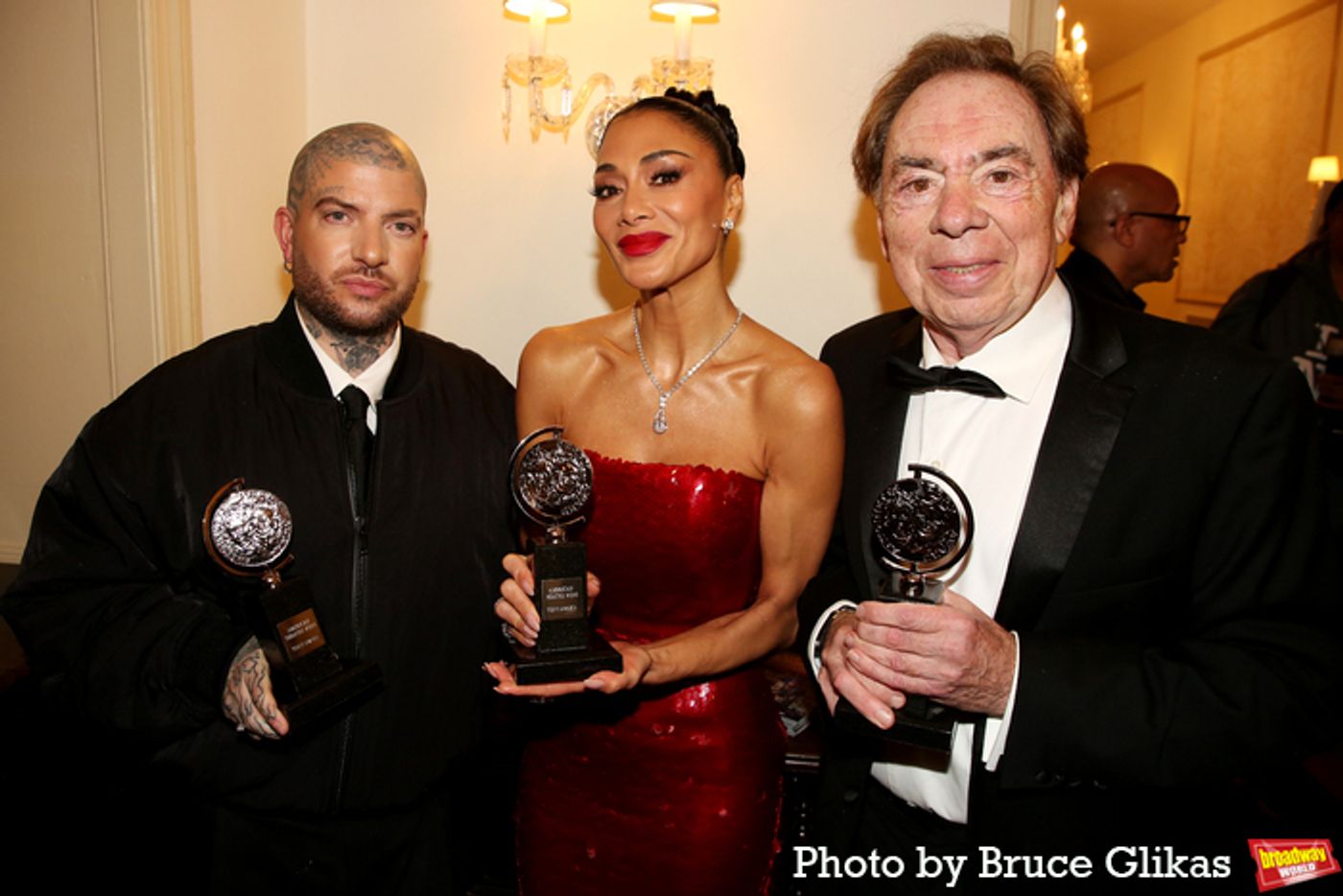 Photos: Backstage with the 2025 Tony Awards Winners  Image