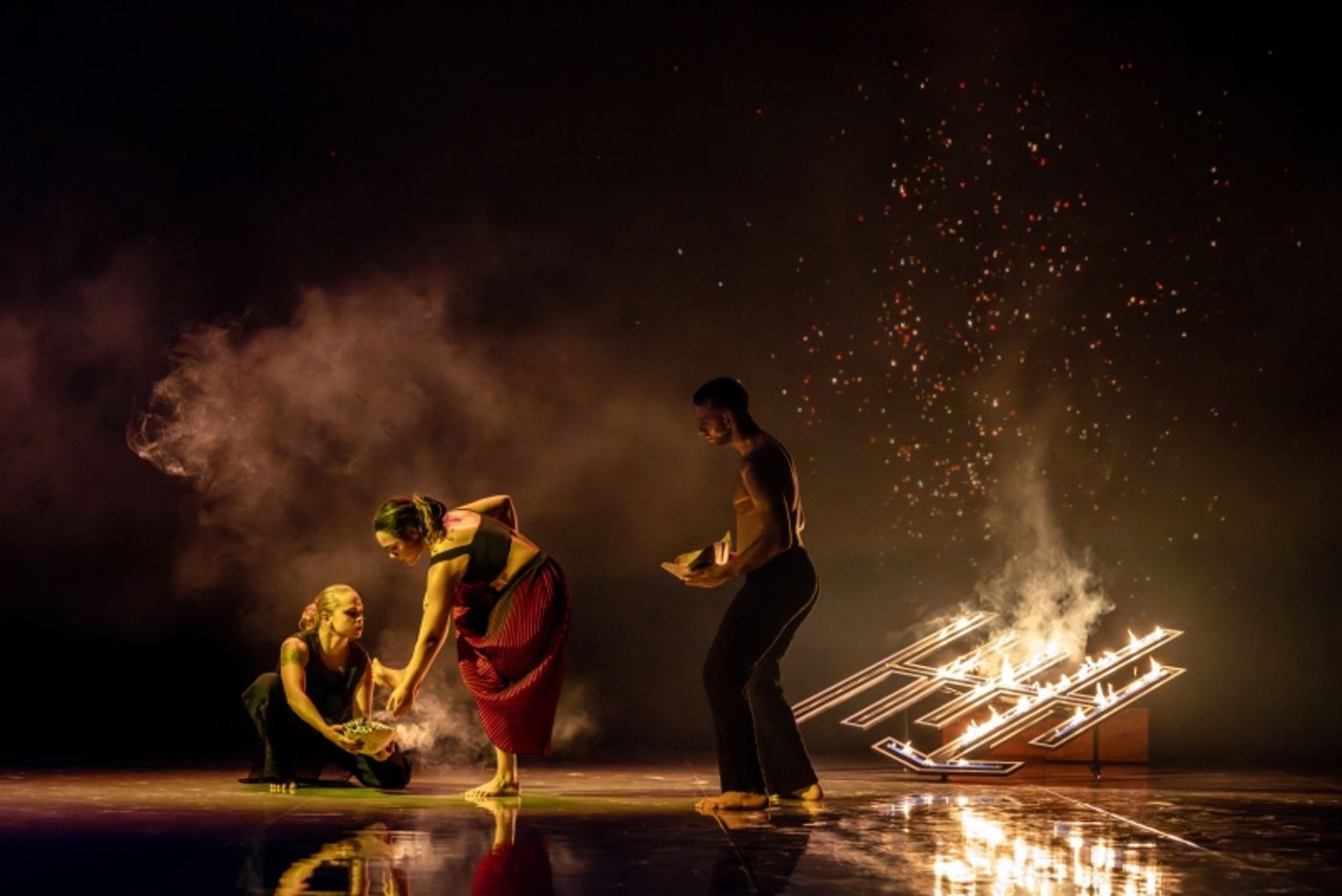 Review: Bangarra Blooms with The Extraordinary Glow Of ILLUME  Image