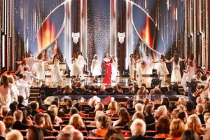 Cynthia Erivo and Broadway Inspirational Voices Photo