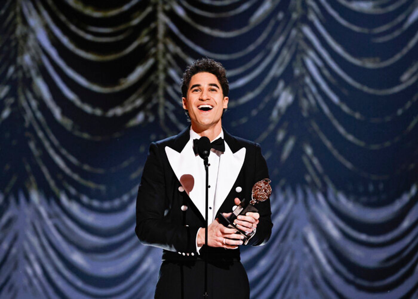 Photos: Inside the 2025 Tony Awards Ceremony  Image