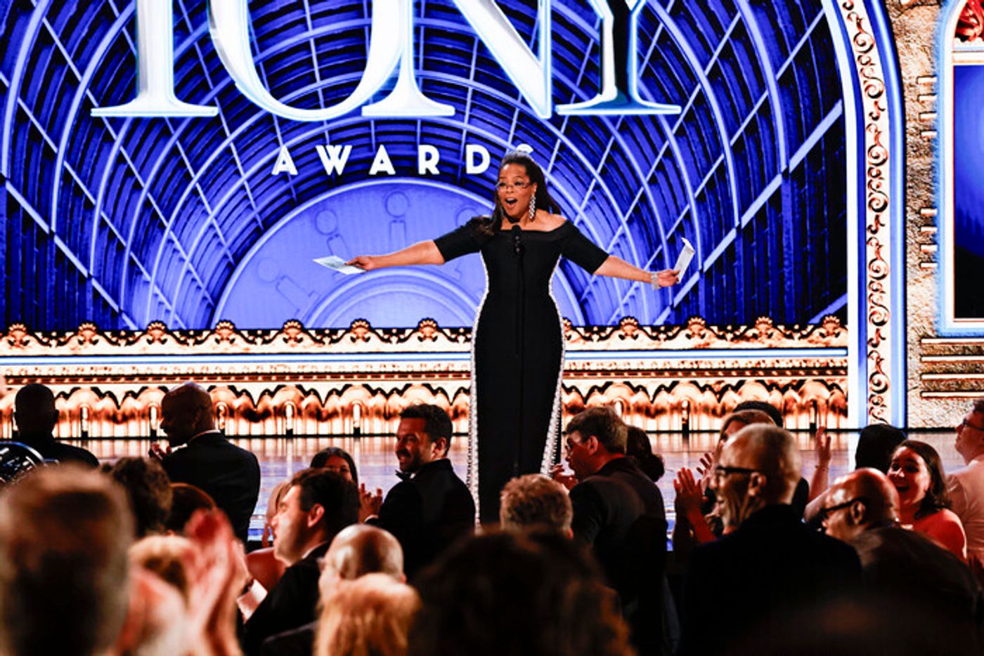 Photos: Inside the 2025 Tony Awards Ceremony  Image