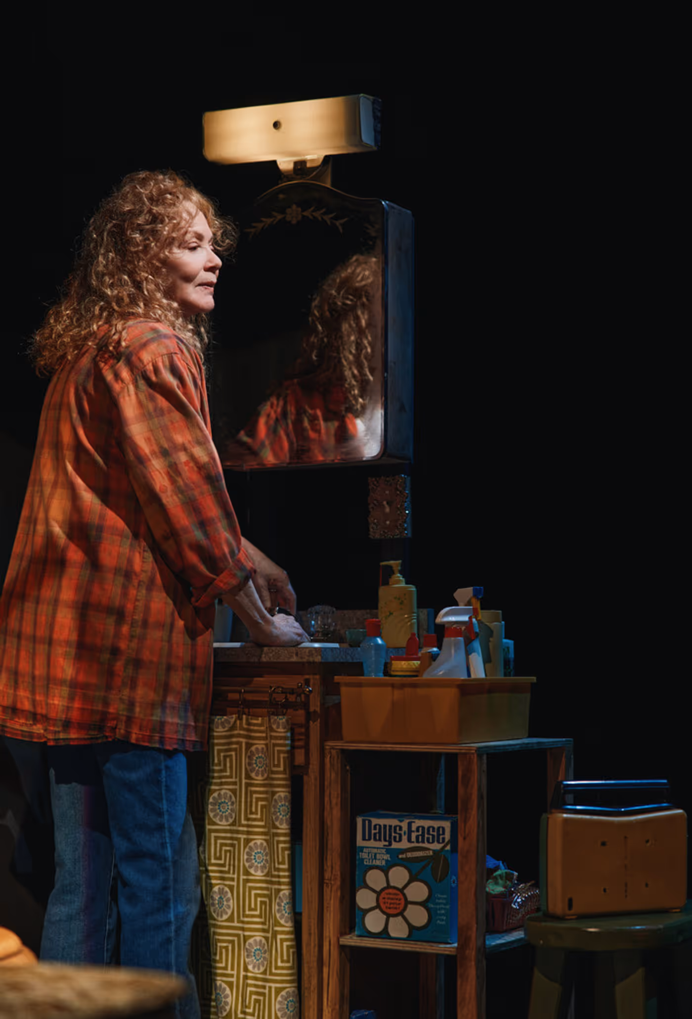 Photos: Emmy-Winner Jean Smart Stars In CALL ME IZZY On Broadway  Image