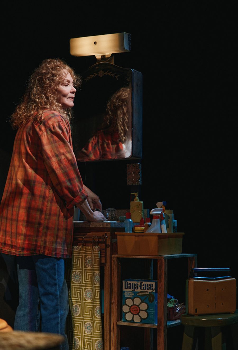 Photos: Emmy-Winner Jean Smart Stars In CALL ME IZZY On Broadway Image