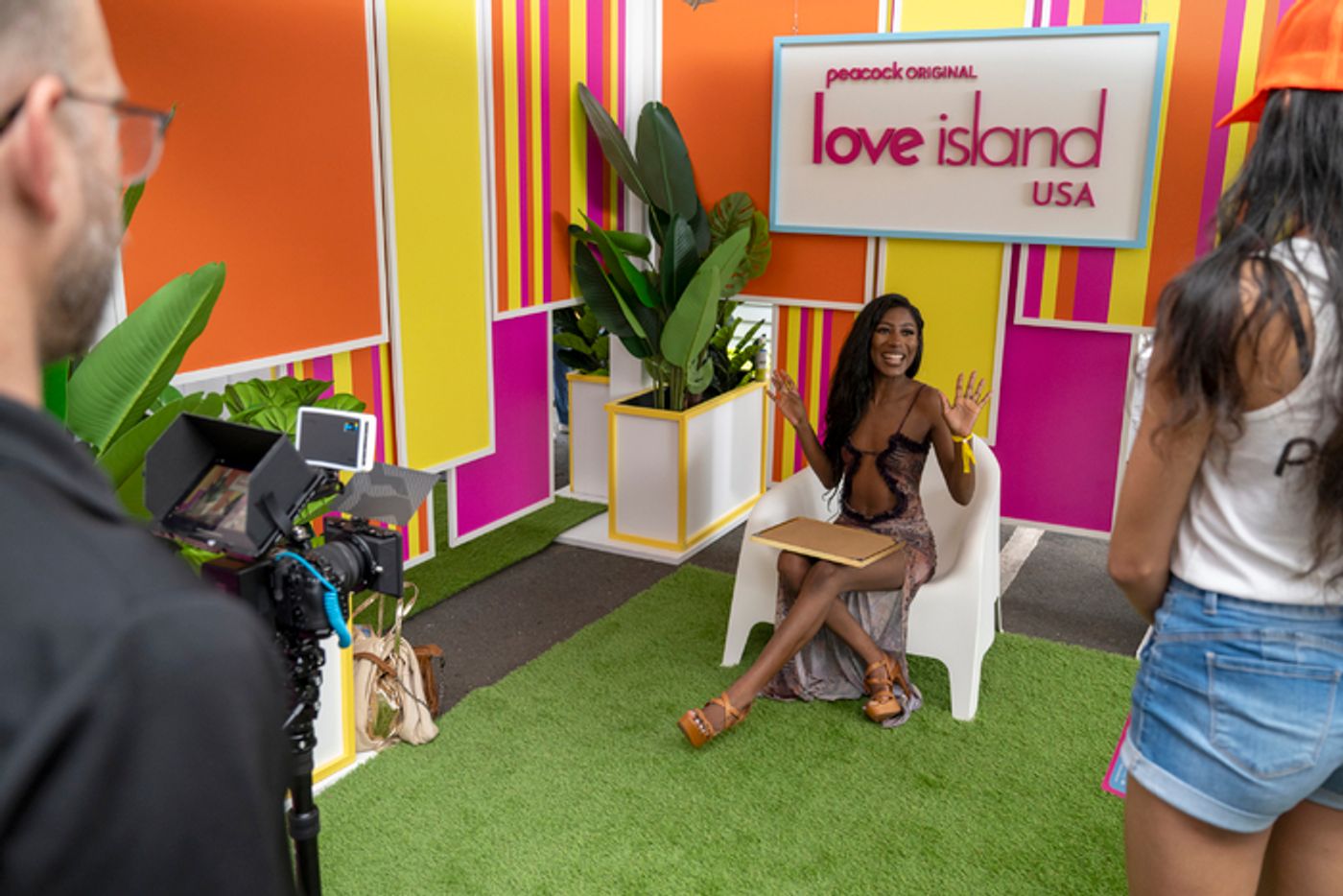 Photos: LOVE ISLAND USA Hosts Jersey Shore Pop-Up Villa  Image