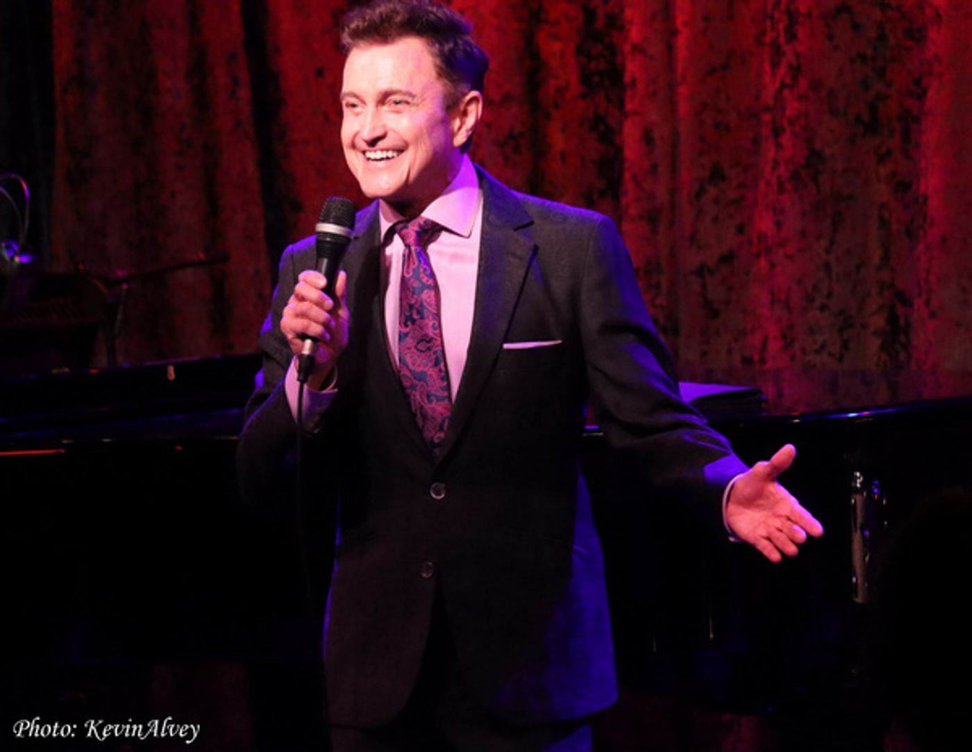 Photos: Jeff Harnar Celebrates Cole Porter At Birdland  Image