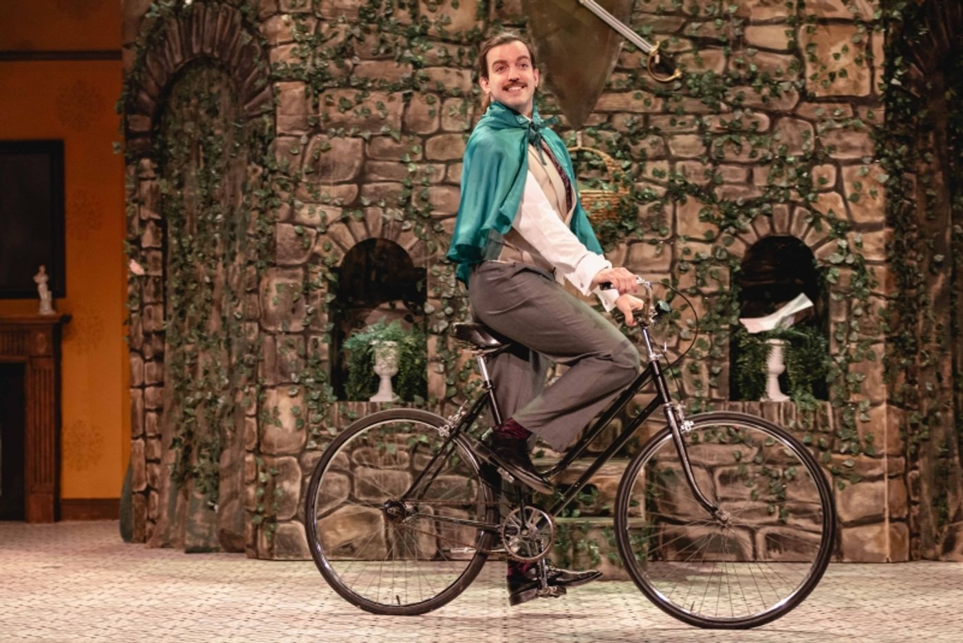 Review: ...EARNEST?, Richmond Theatre  Image