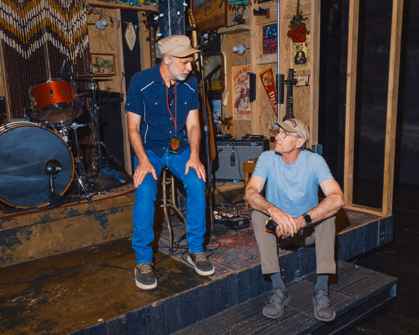 Photos: James Taylor, Carrie Coon, and Tracy Letts Visit DEAD OUTLAW  Image