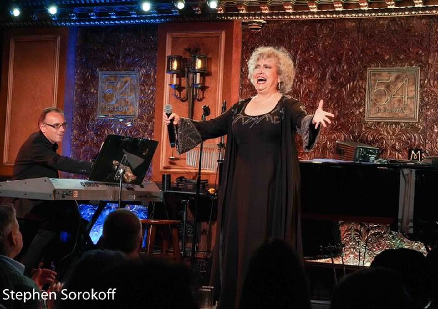Review: When You're in the Presence of a Legend, You Know It - Melissa Manchester at 54 Below  Image