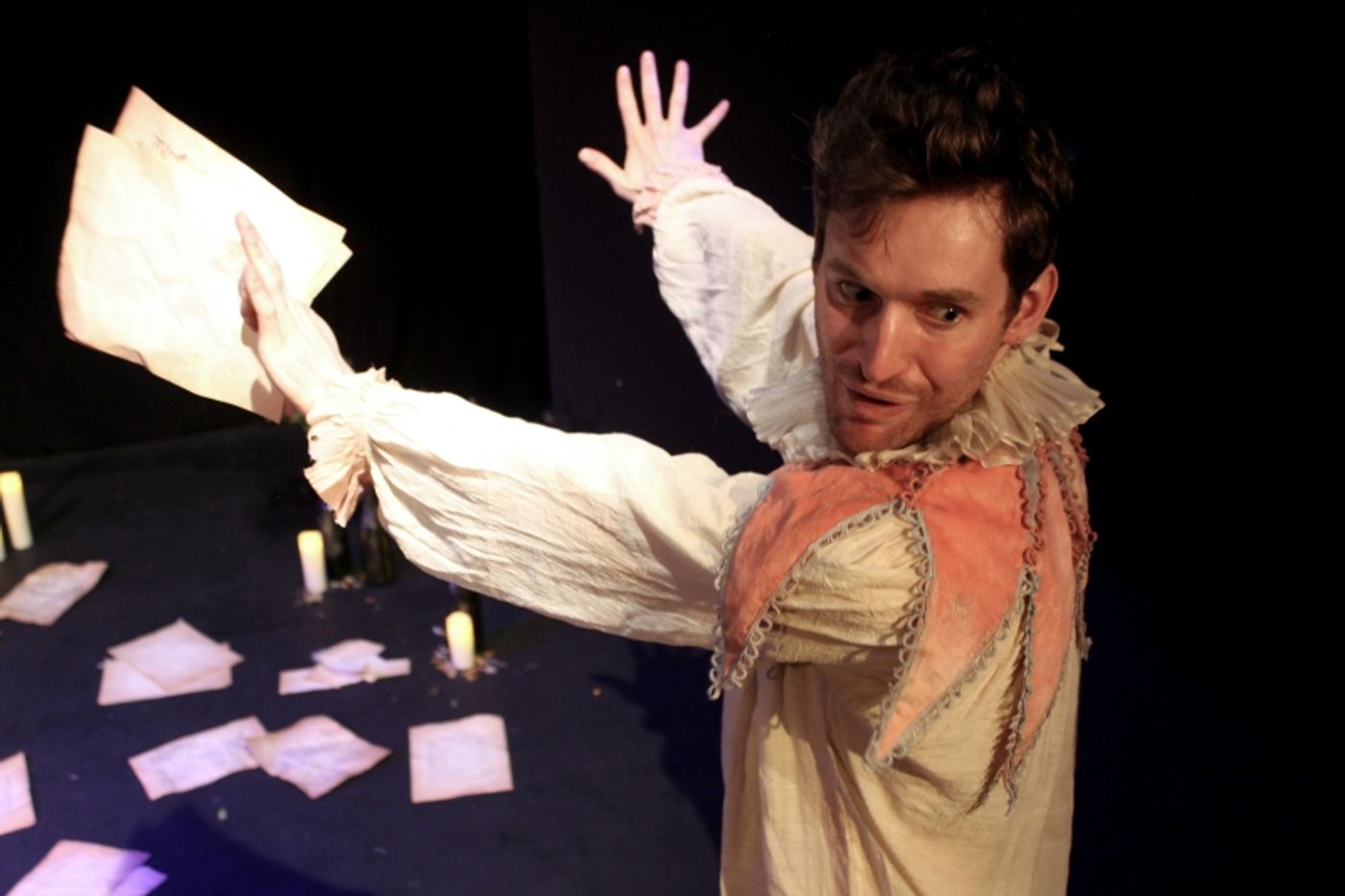 Review: HAMSTRUNG: A SHAKESPEAREAN GHOST STORY, The Glitch  Image