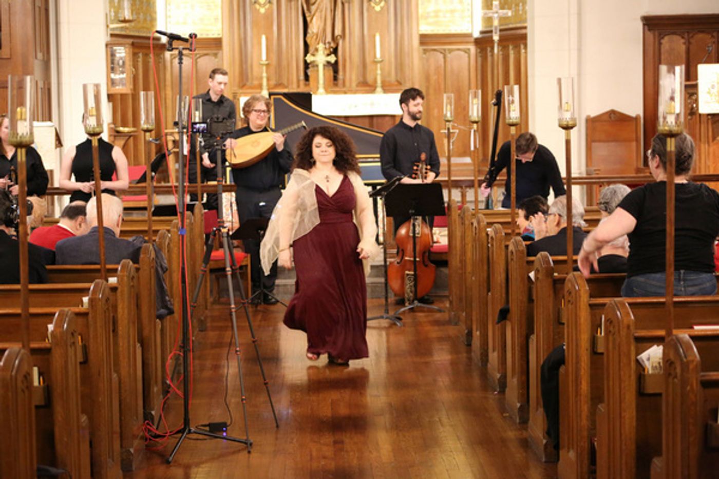 Photos: A Photo Finish for PARADISE TOSS'D  Image