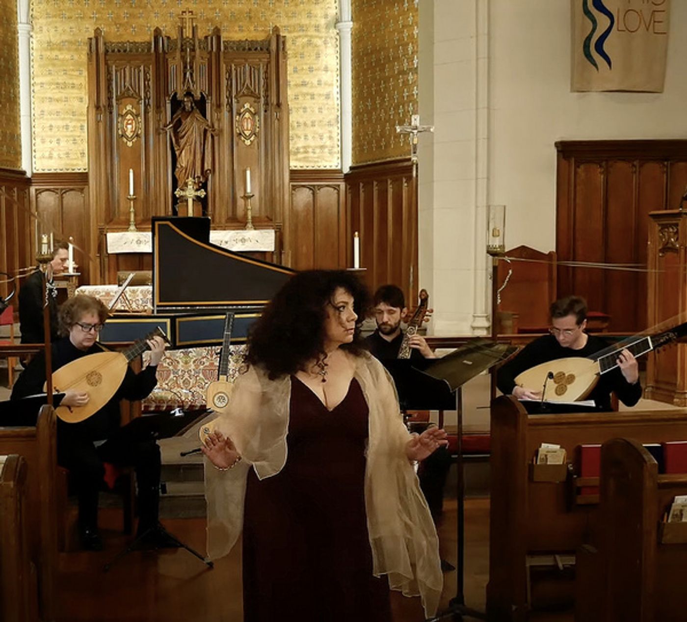 Photos: A Photo Finish for PARADISE TOSS'D  Image