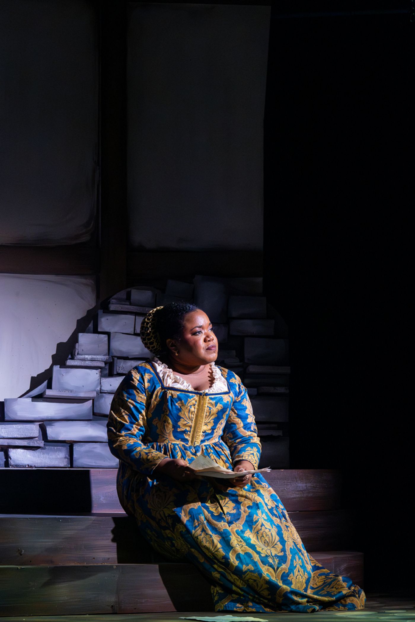 Photos: THE DARK LADY at Synchronicity Theatre Photos: THE DARK LADY at Synchronicity Theatre Image