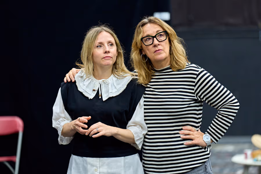 Photos: TILL THE STARS COME DOWN at the National Theatre in Rehearsal Image