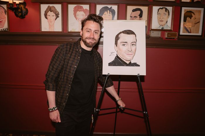 Photos: Kieran Culkin Receives Sardi's Portrait — photo 12 of 14