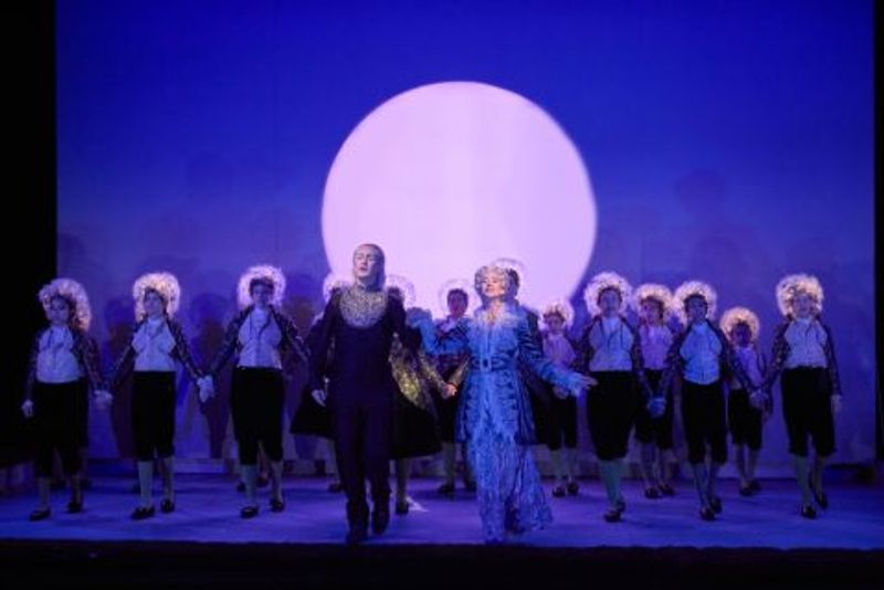 Review: A MIDSUMMER NIGHT'S DREAM at Opera Theatre Of Saint Louis Image