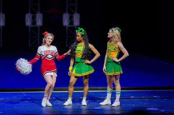 Taylor Sage Evans, Kennedy Holmes and Jonalyn Saxer Photo