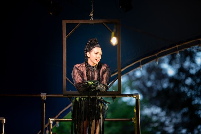 Photos: THE MATCHMAKER and THE COMEDY OF ERRORS at Hudson Valley Shakespeare — photo 14 of 21