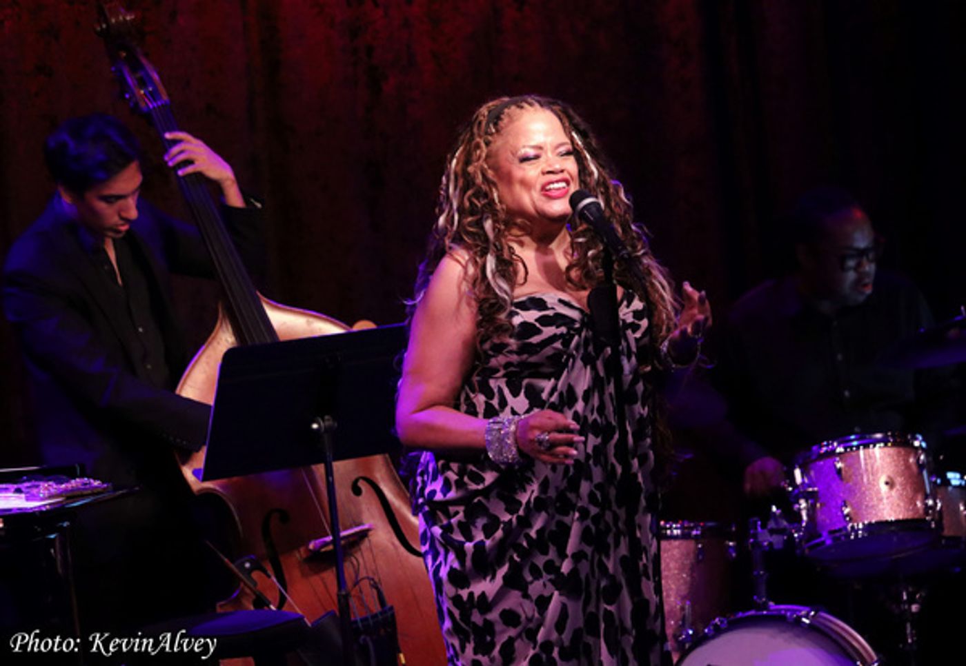 Photos: Natalie Douglas Brings A JUNETEENTH JUBILEE To Birdland Jazz  Image